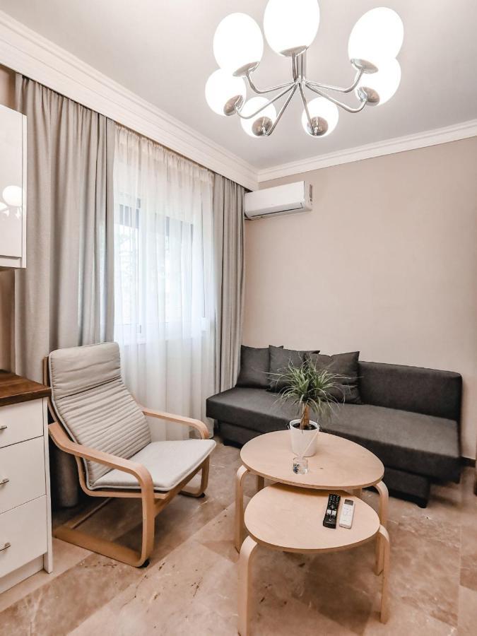 Tip Top Apartment Chalkís Exterior foto