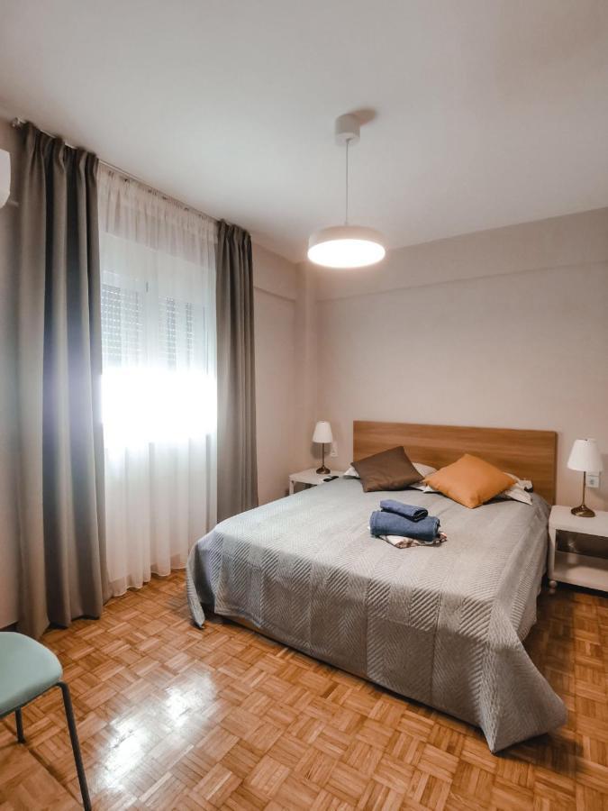 Tip Top Apartment Chalkís Exterior foto